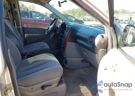 2006 Chrysler Town & Country from USA, damaged, VIN 1A4GP45R06B739675